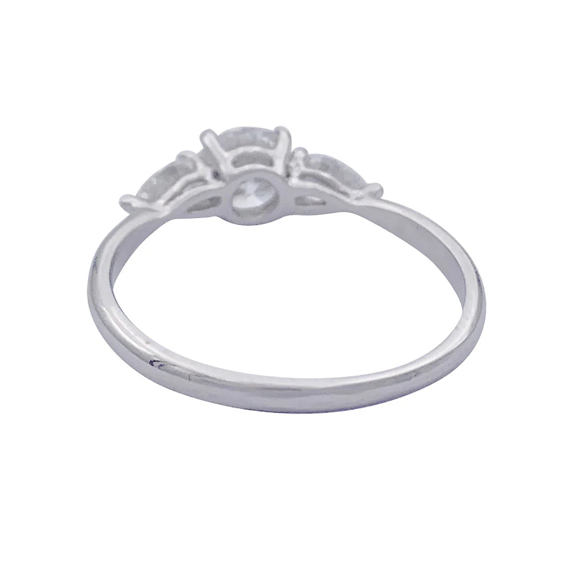 Accompanied solitaire ring - Image 4