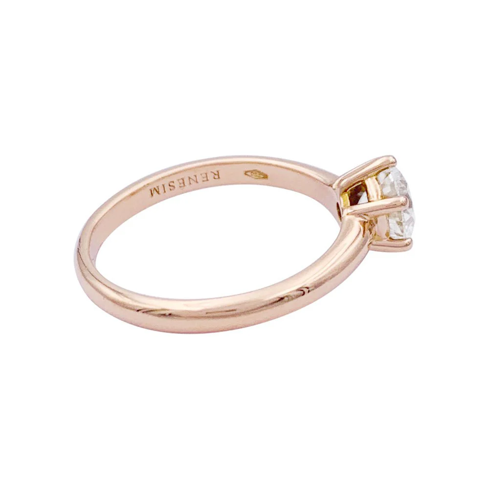 Diamond solitaire ring in rose gold. - Image 3