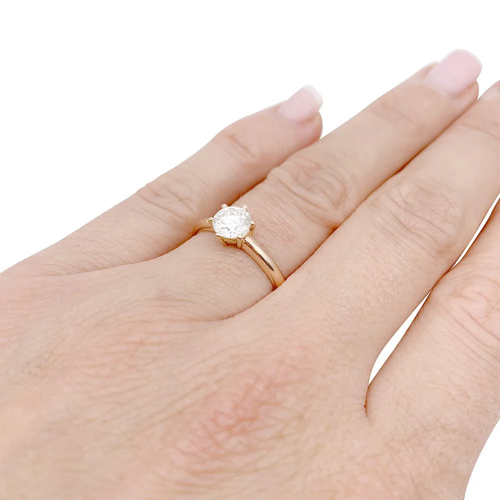 Diamond solitaire ring in rose gold. - Image 7