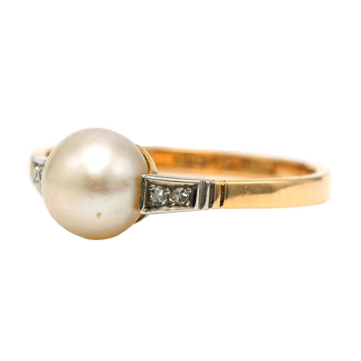 Ring Solitaire in white gold, yellow gold, pearl and diamonds - Image 2