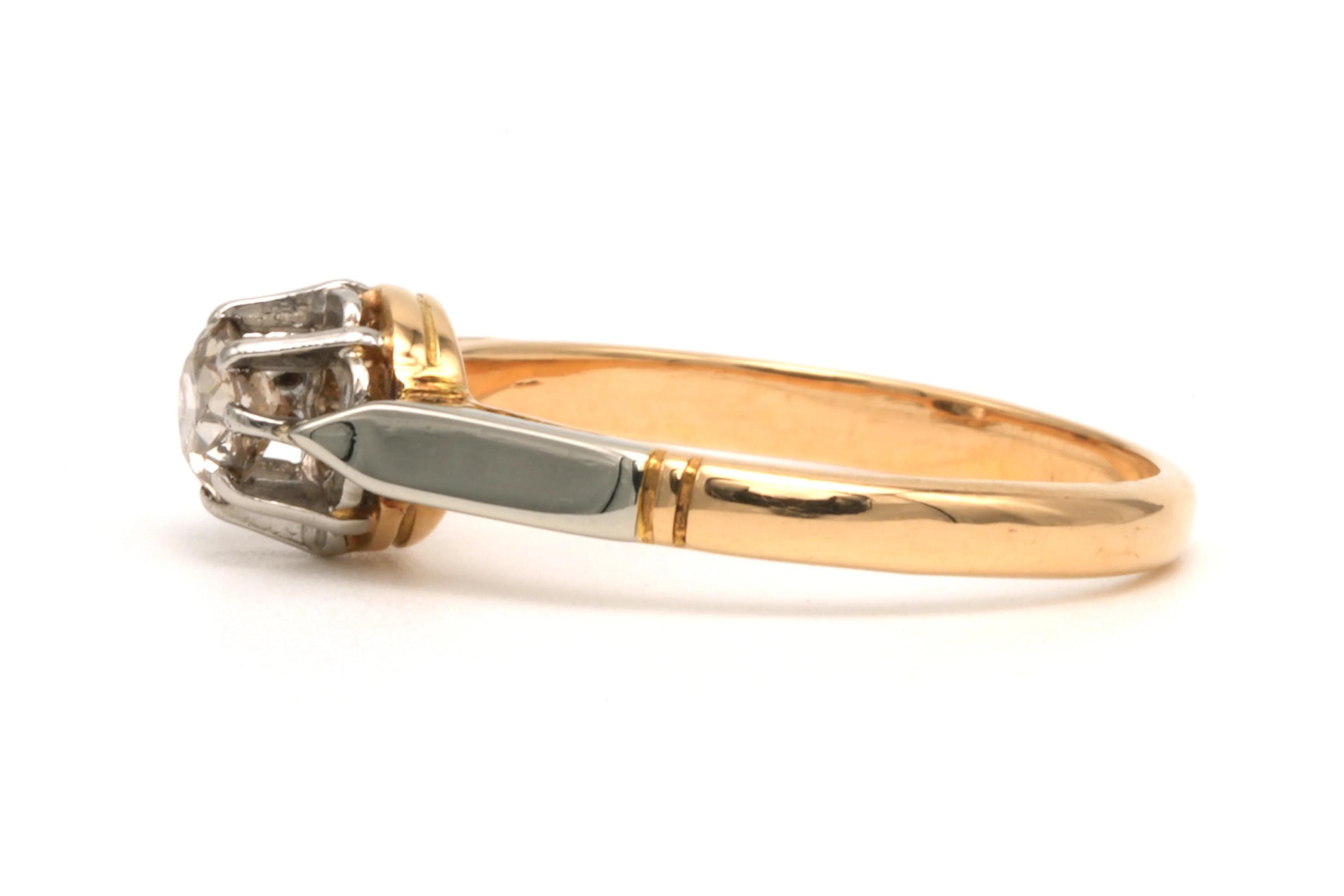 Solitaire ring in yellow gold and diamond - Image 3
