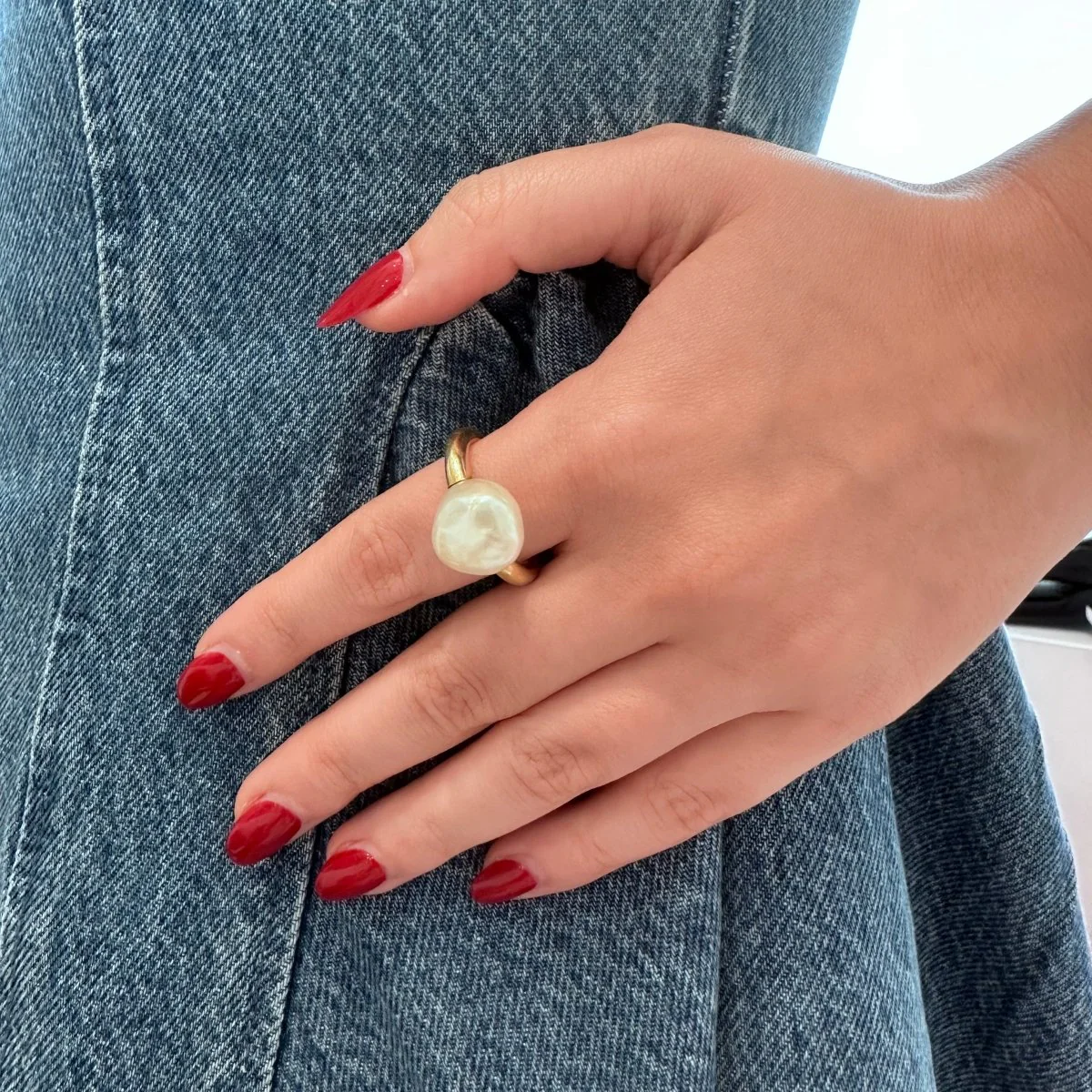 Yellow Gold Solitaire Ring with Pearl - Image 2