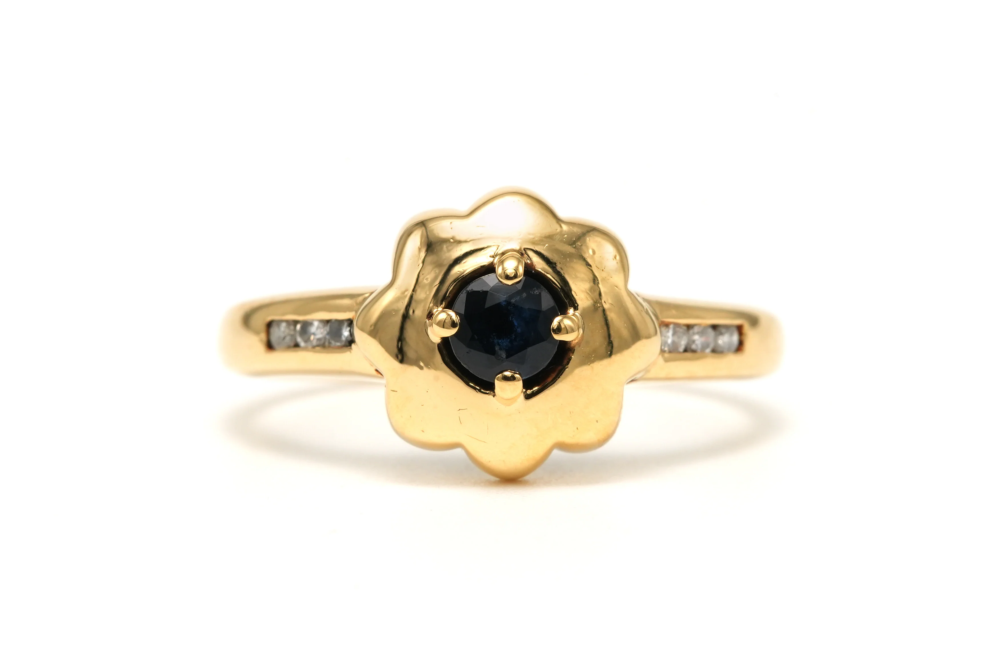 Yellow Gold Solitaire Ring with Sapphires and Diamonds