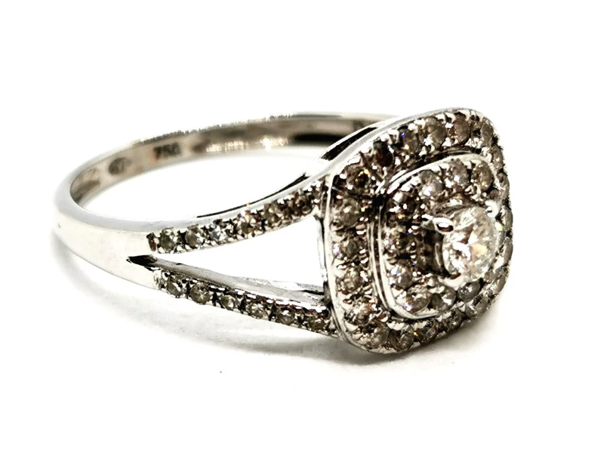 Solitaire Ring White Gold Diamond - Image 3