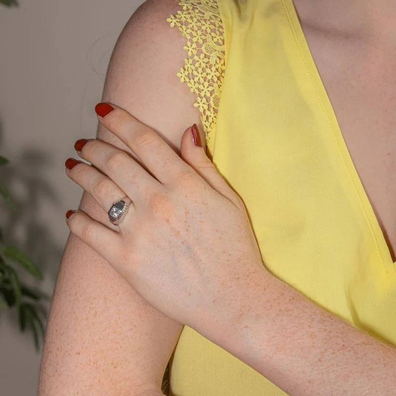 Solitaire Ring White gold Diamond - Image 2