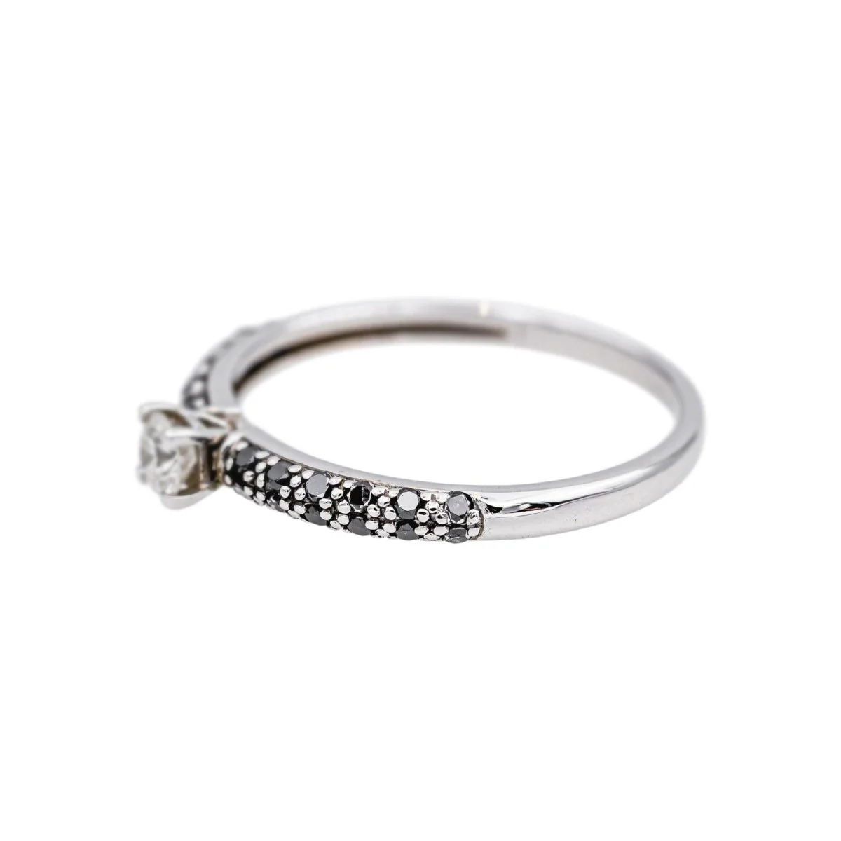White gold Solitaire Diamond Ring - Image 4