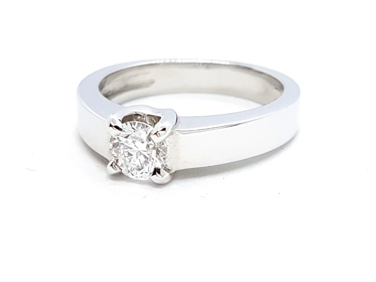 Solitaire Ring White Gold Diamond - Image 17