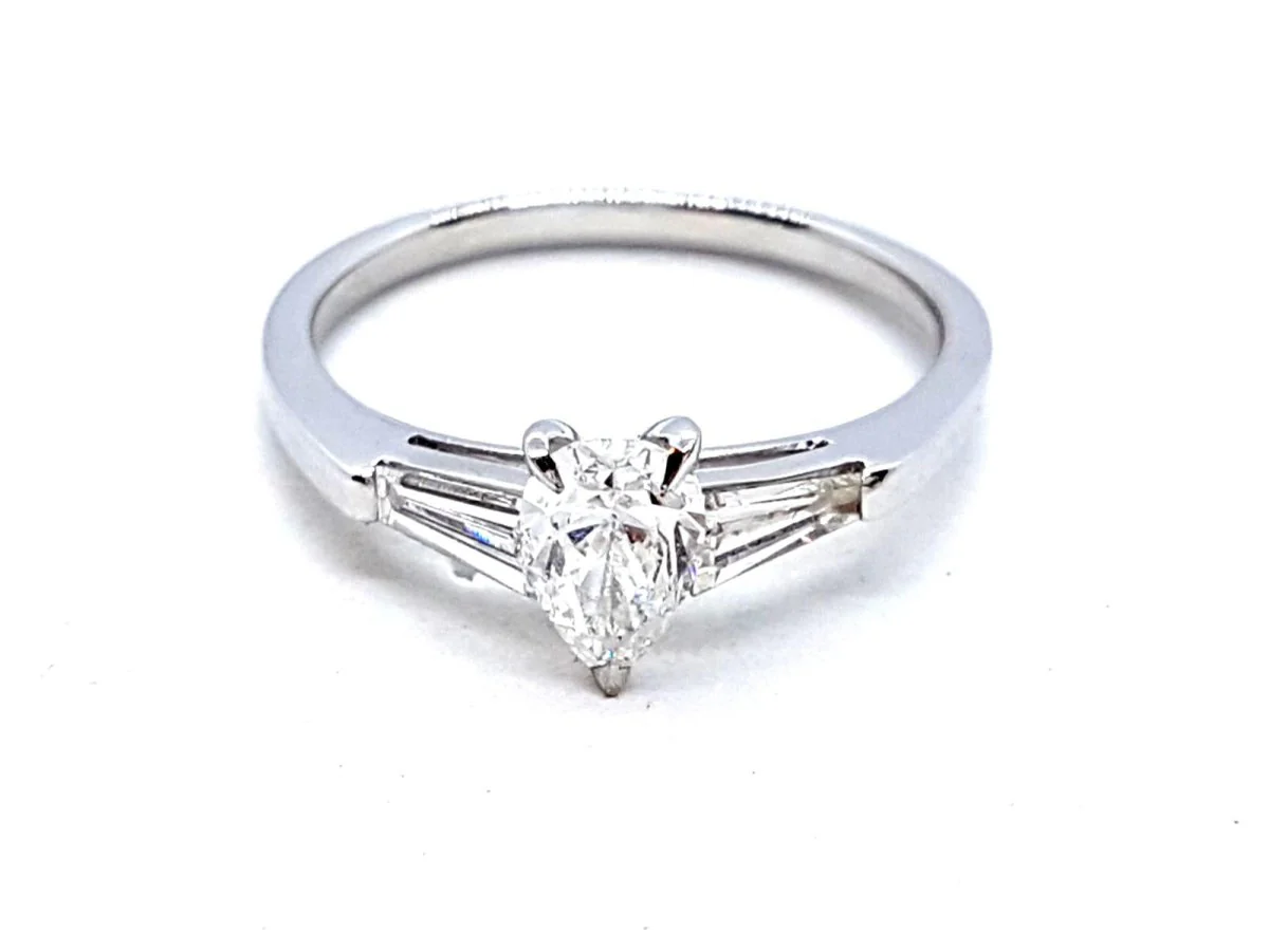 Solitaire Ring White Gold Diamond - Image 12