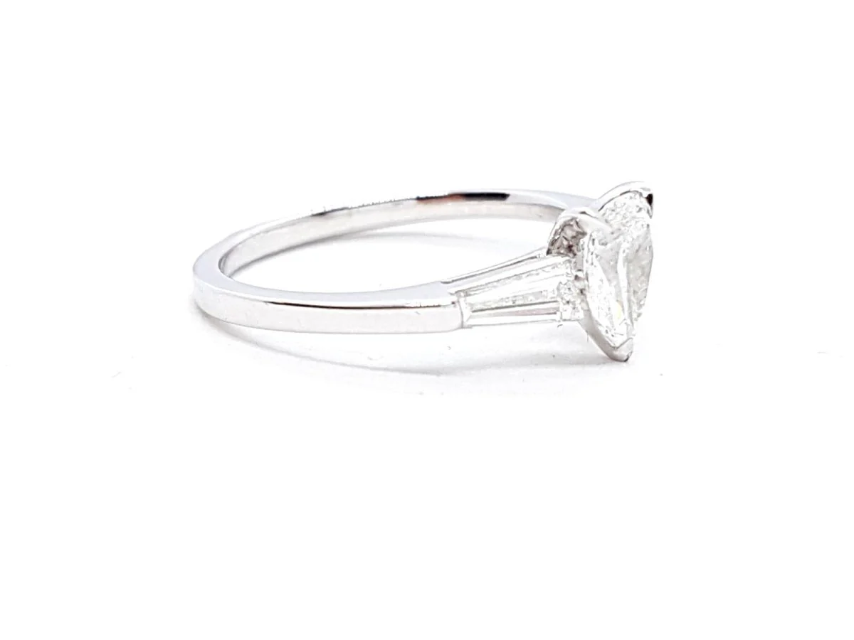 Solitaire Ring White Gold Diamond - Image 14