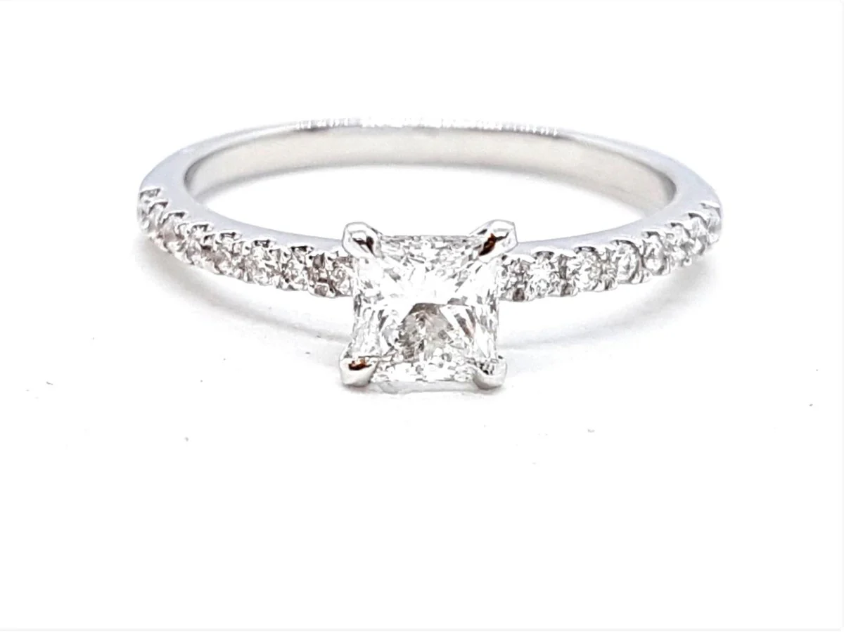 Solitaire Ring White Gold Diamond - Image 15