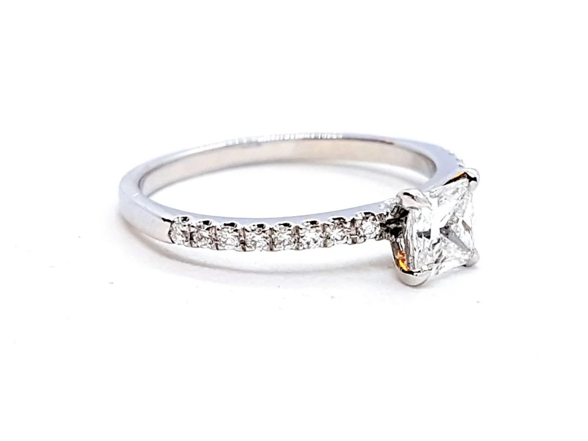 Solitaire Ring White Gold Diamond - Image 6