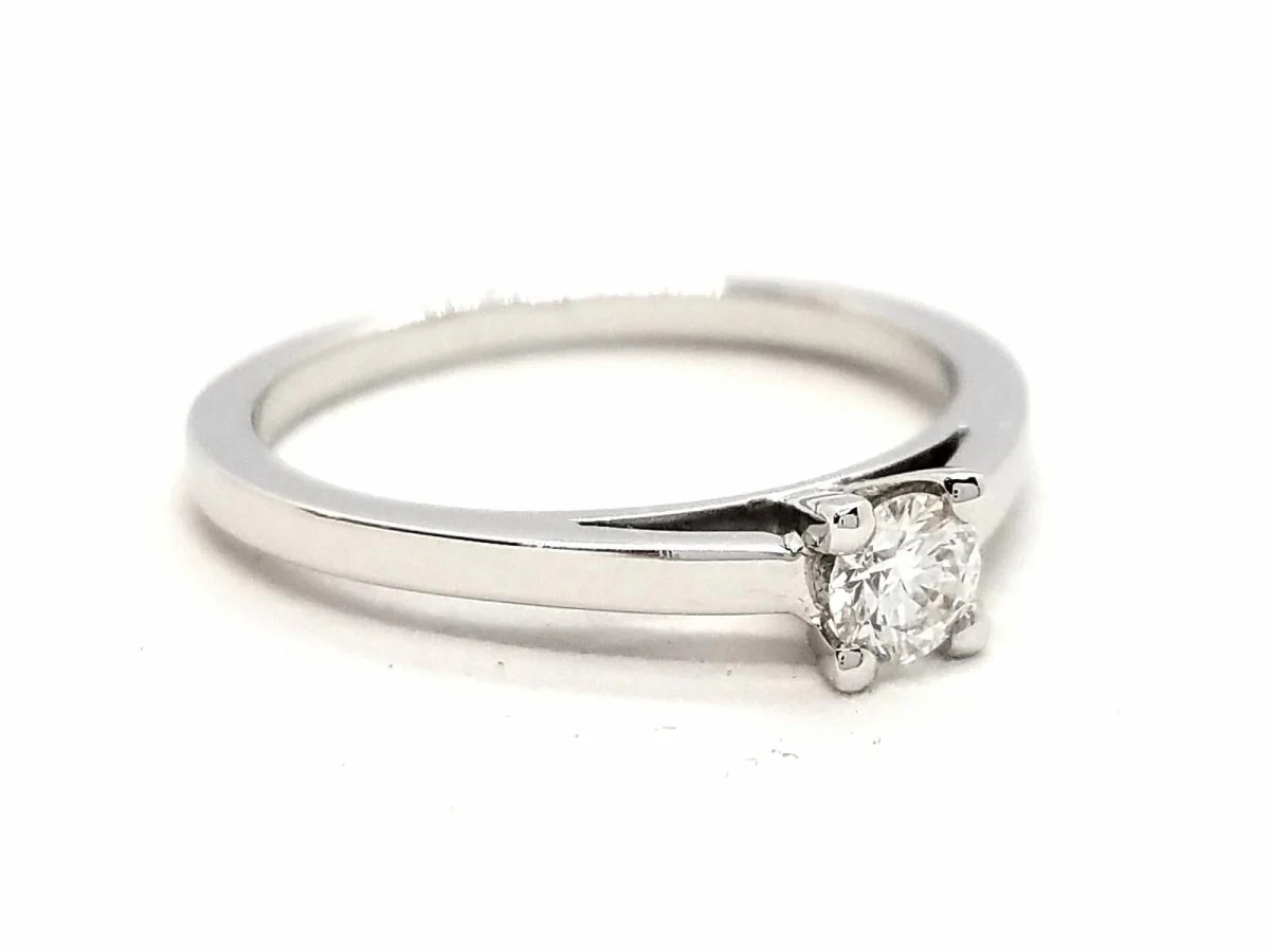 Solitaire Ring White Gold Diamond - Image 11