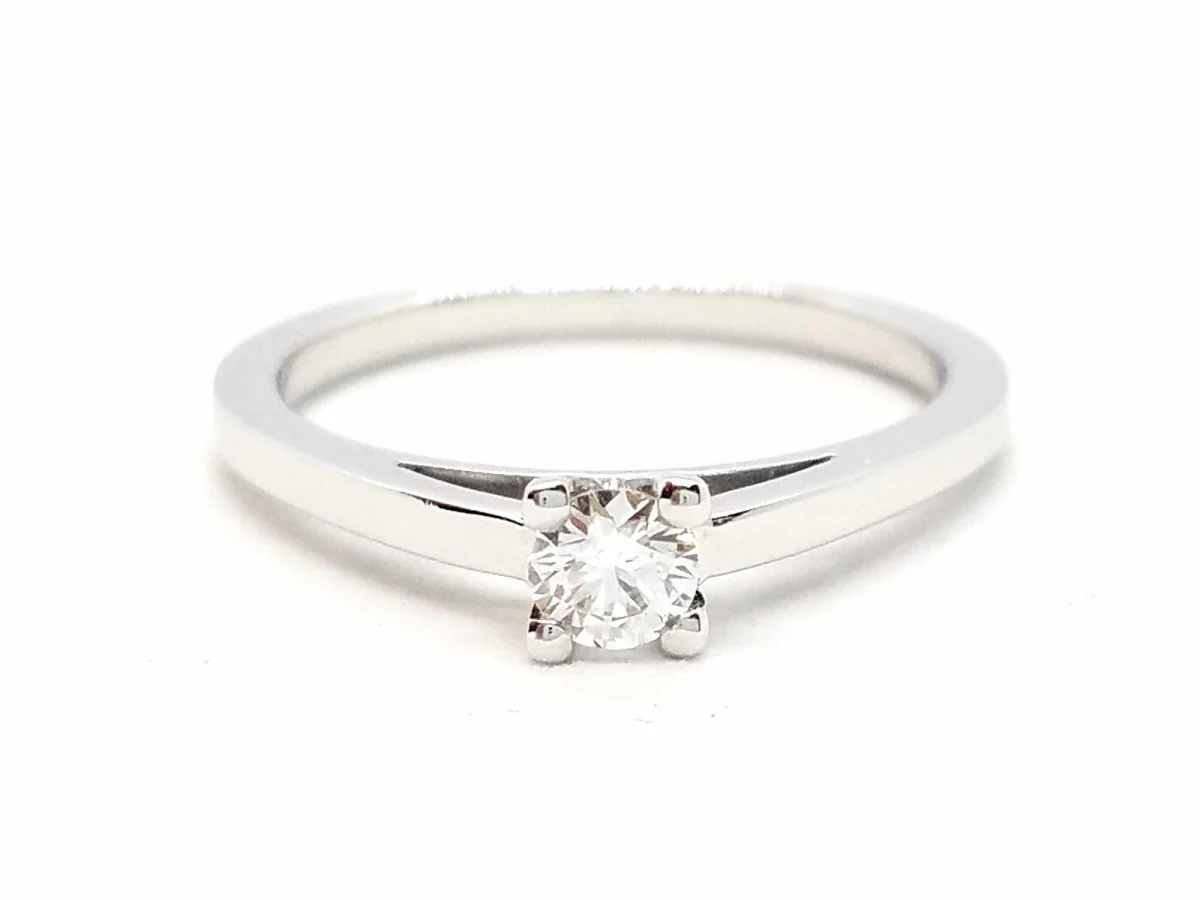 Solitaire Ring White Gold Diamond - Image 3