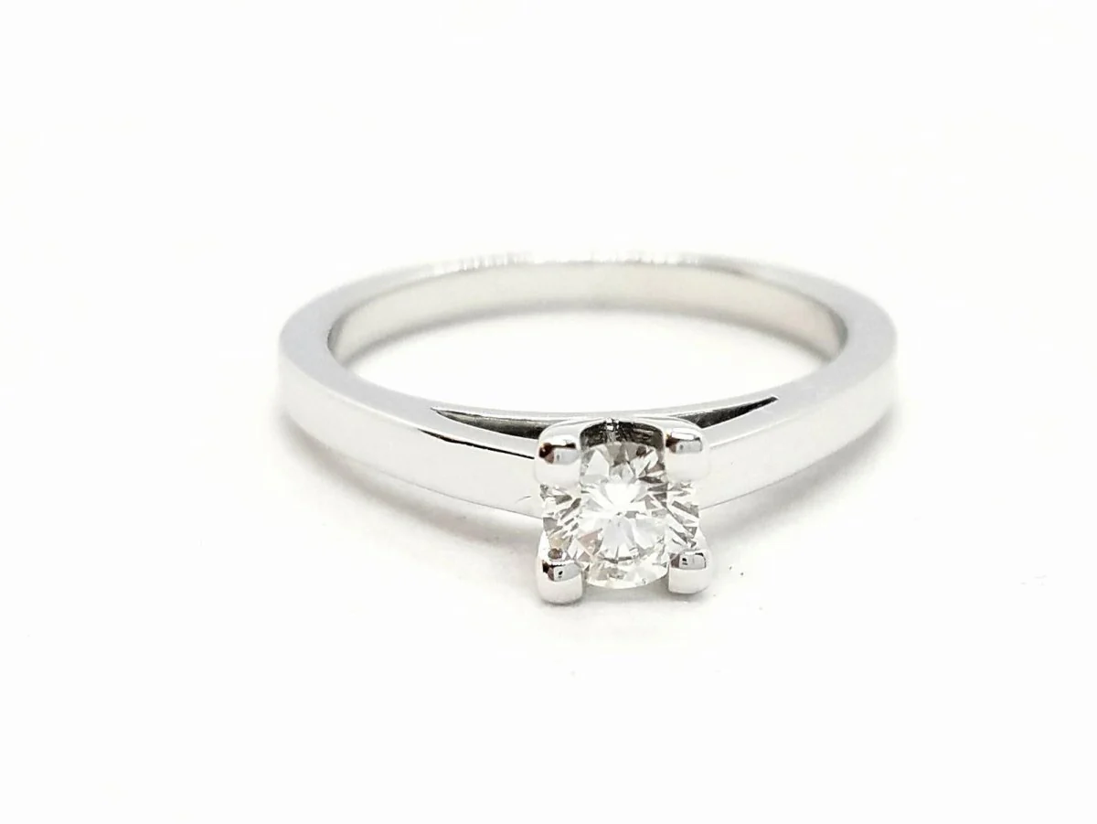 Solitaire Ring White Gold Diamond - Image 12