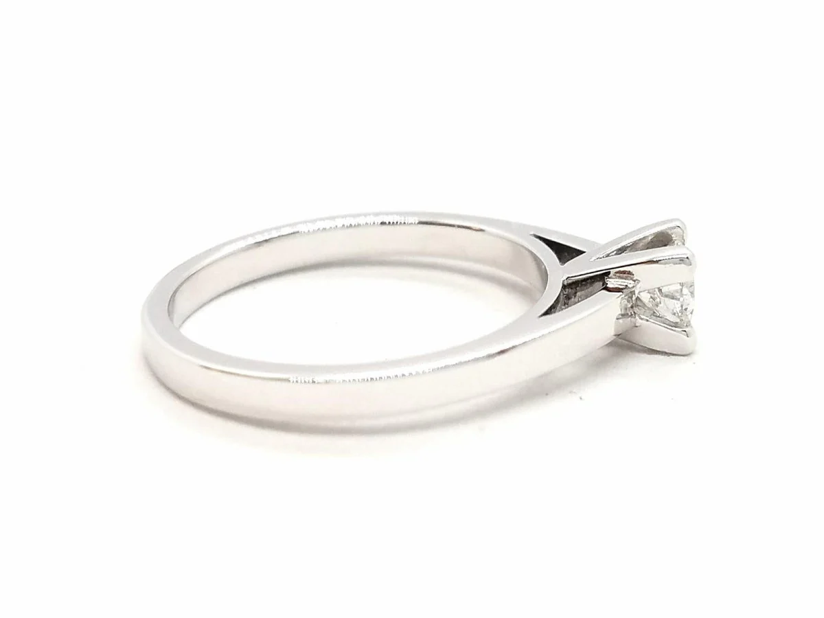 Solitaire Ring White Gold Diamond - Image 8
