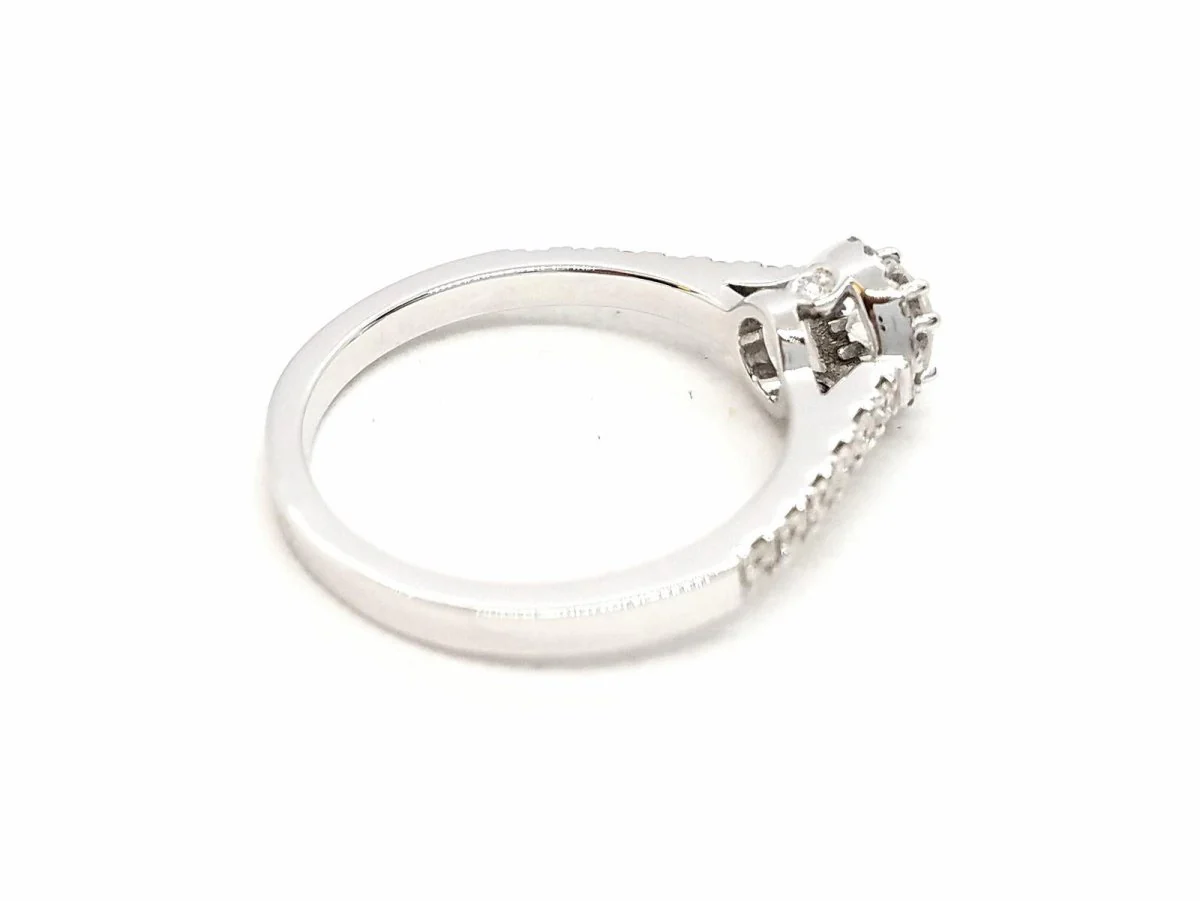 Solitaire Ring White Gold Diamond - Image 9