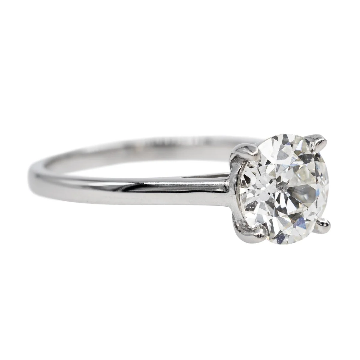 Solitaire Ring White Gold Diamond - Image 7
