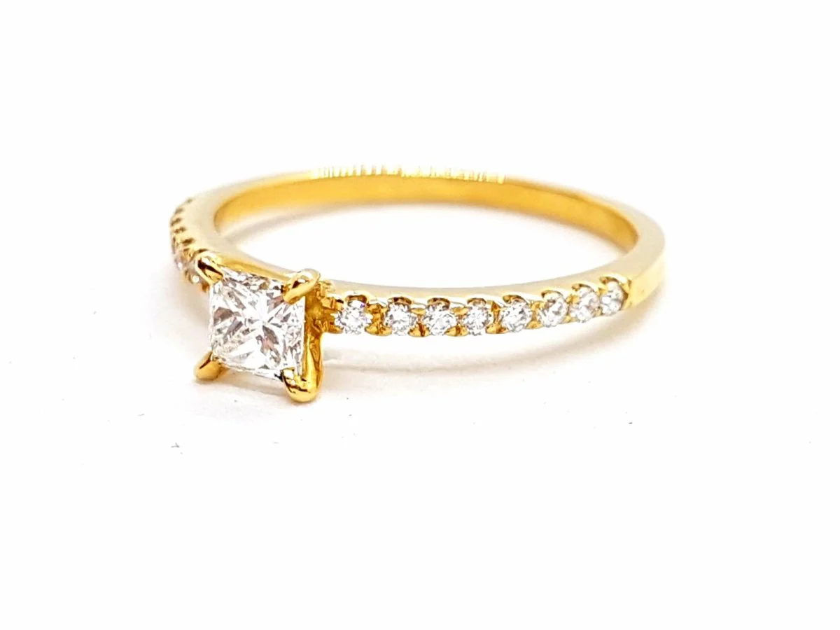 Solitaire Ring Yellow gold Diamond - Image 17