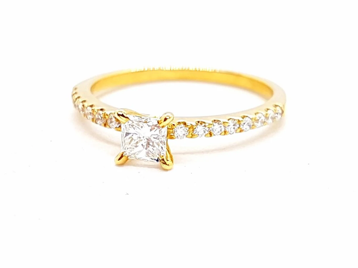 Solitaire Ring Yellow gold Diamond - Image 18