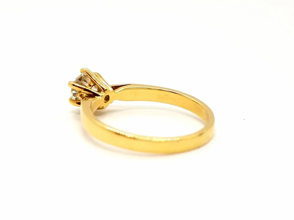 Solitaire Ring Yellow Gold Diamond - Image 10
