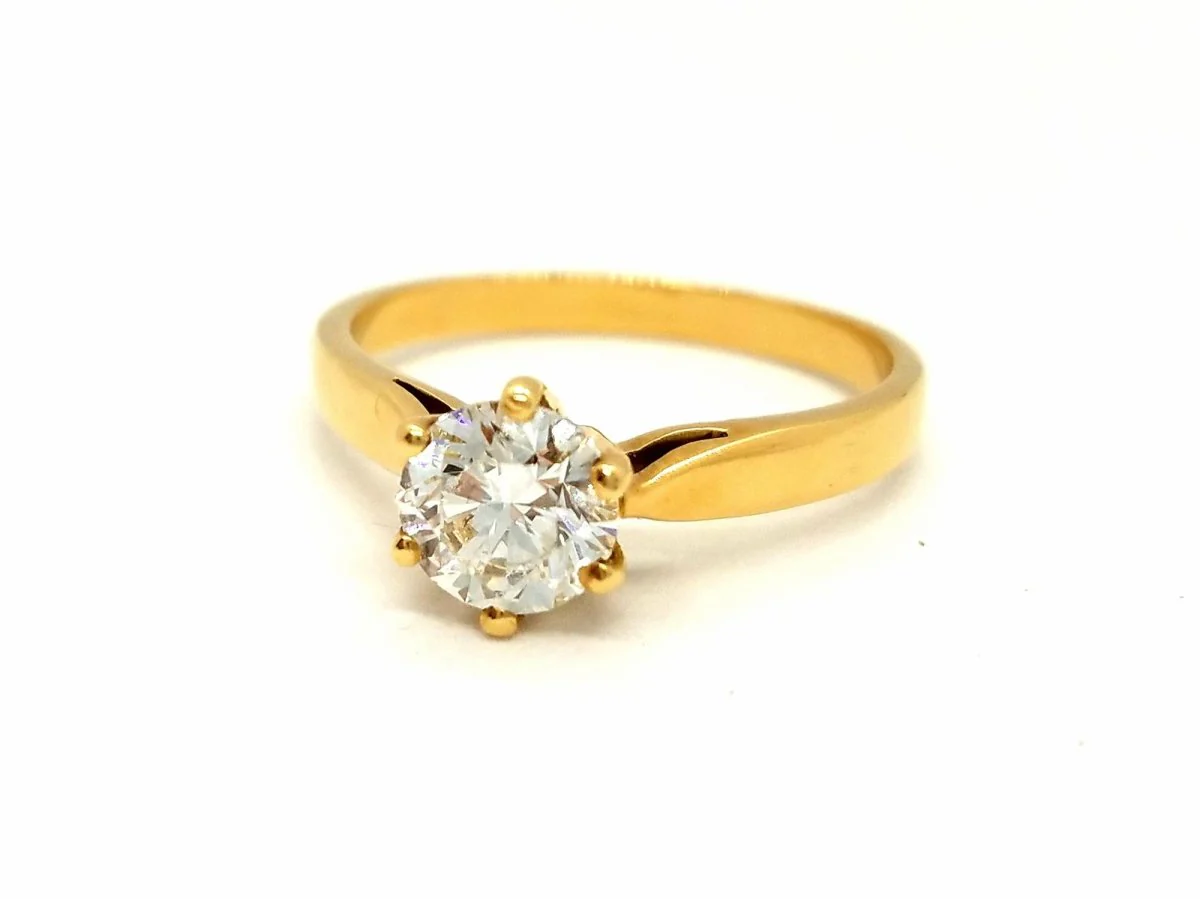 Solitaire Ring Yellow Gold Diamond - Image 5