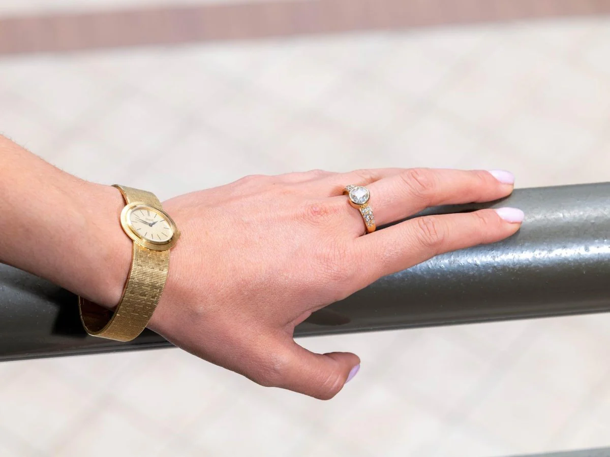 Solitaire Ring Yellow Gold Diamond - Image 2