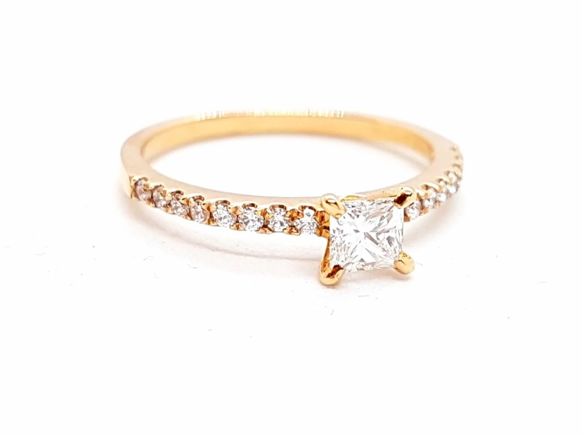 Solitaire Ring Rose Gold Diamond - Image 5