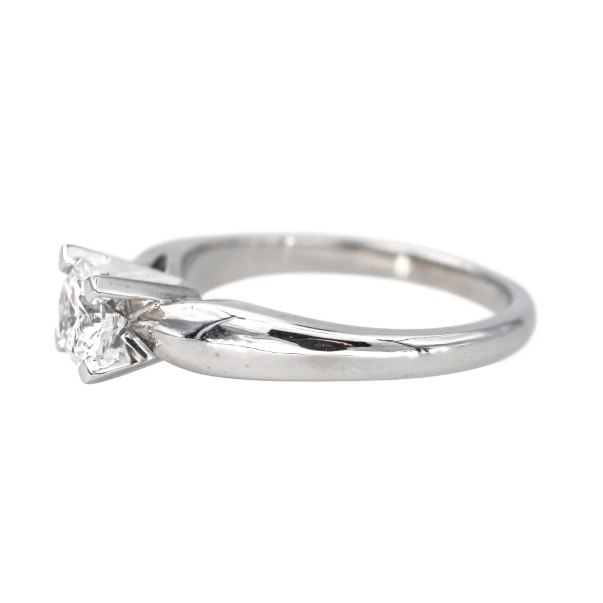 Ring Solitaire in paltinium and diamond - Image 4