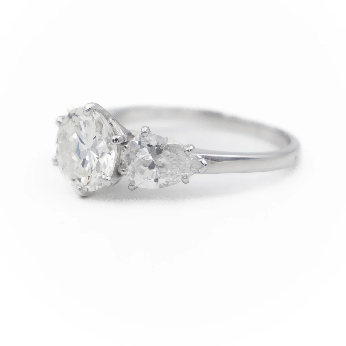 Platinum Diamond Solitaire Ring - Image 4