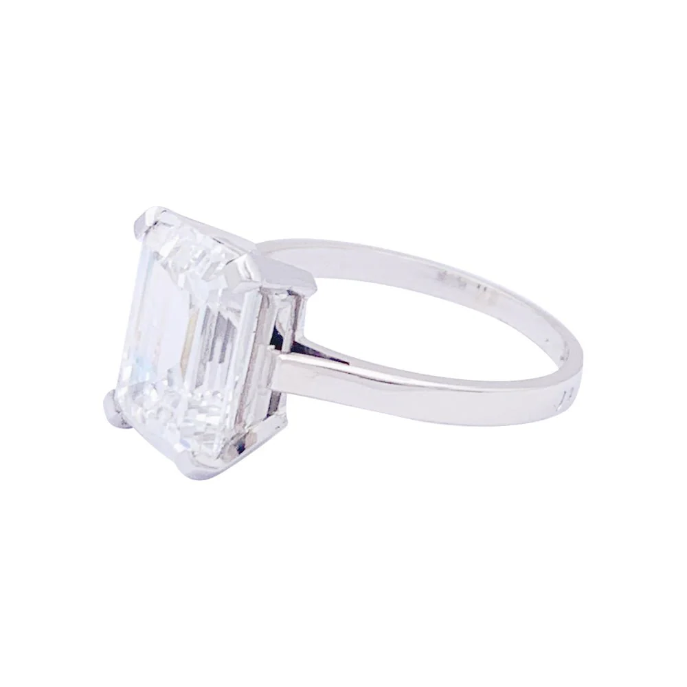Solitaire ring in platinum, white gold and diamond - Image 4