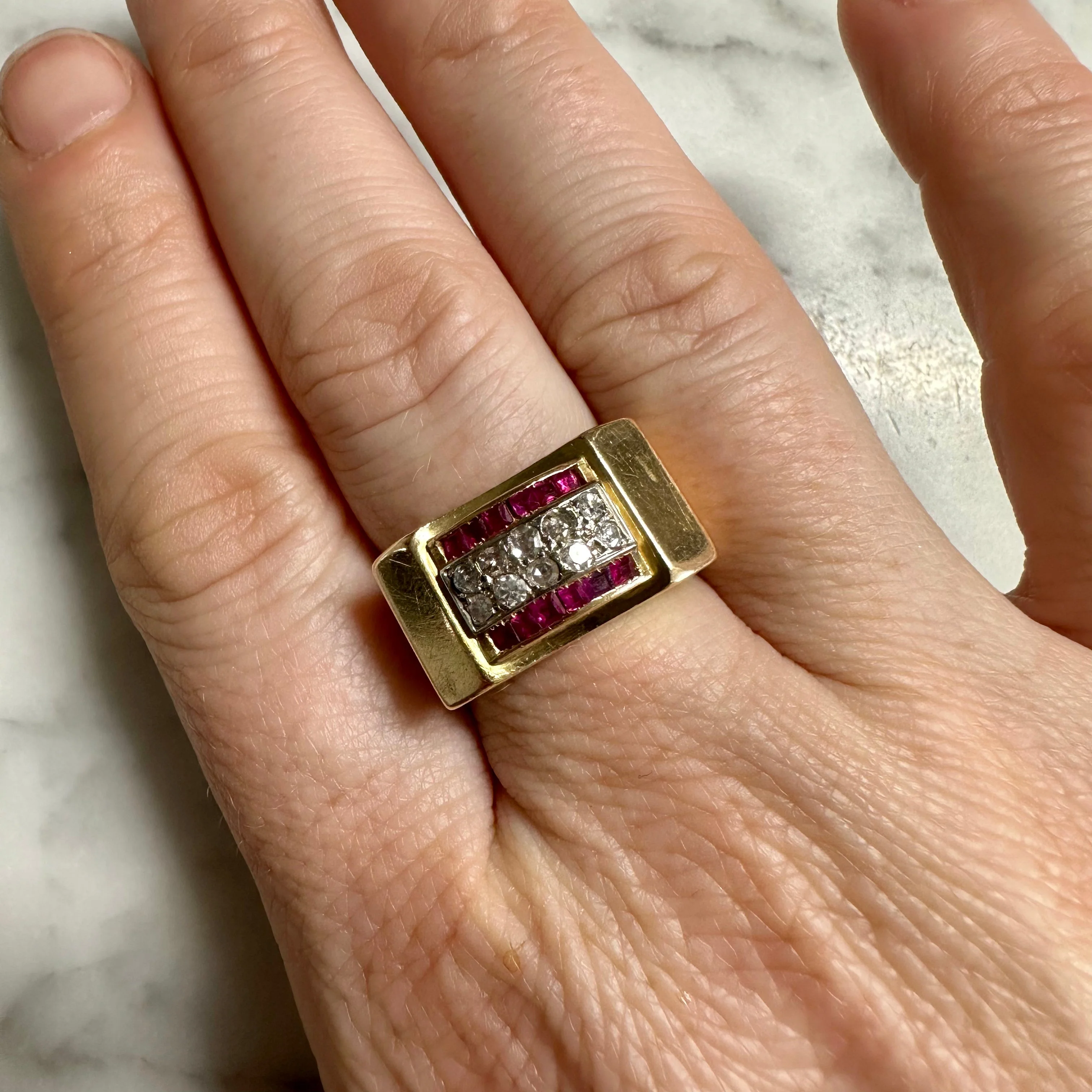 Ring tank arcade in yellow gold and white gold with diamonds and rubies - Image 2