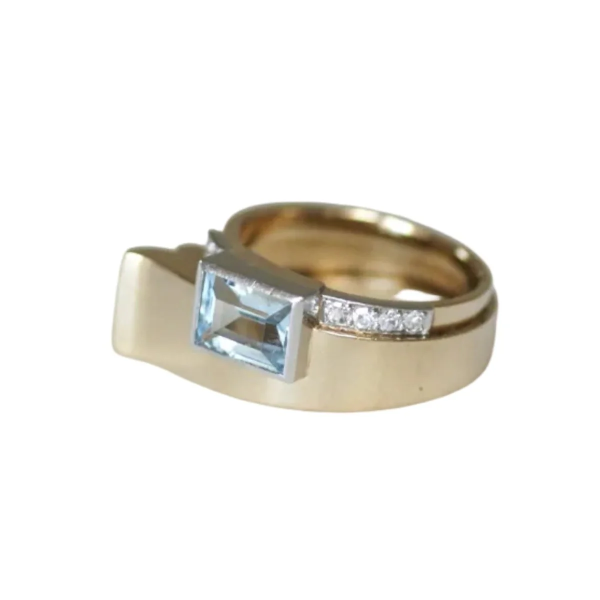 Tank Ring in yellow gold, platinum, aquamarine, and diamonds - Image 4