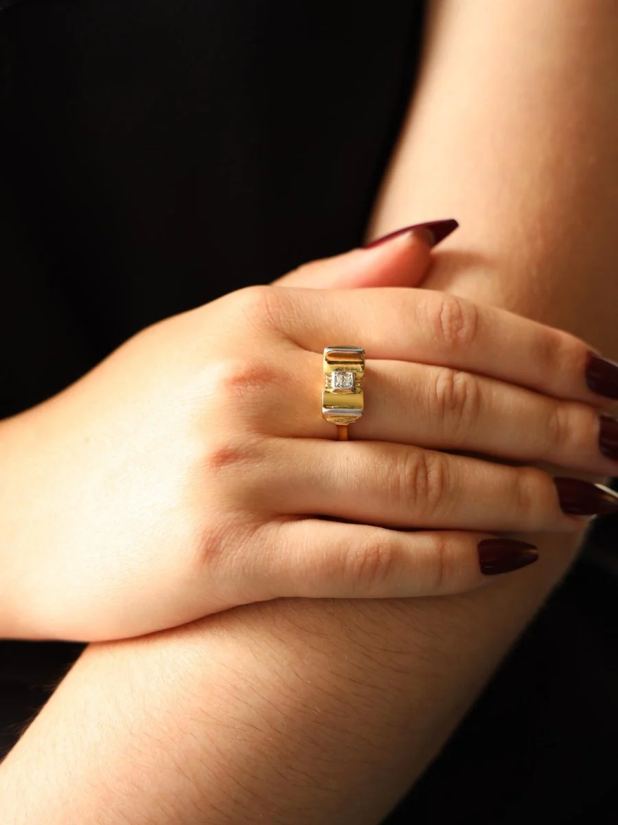 Tank Ring Yellow Gold Diamond - Image 2