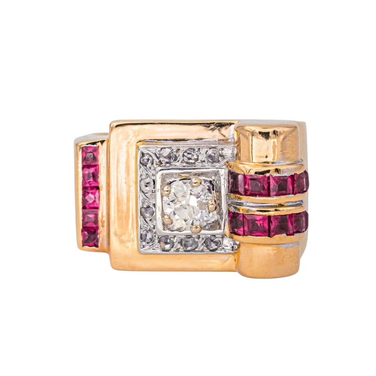 Tank ring in pink gold, rubies and diamonds