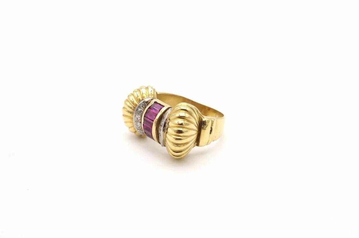 Ruby and diamond tank ring in yellow gold - Image 4