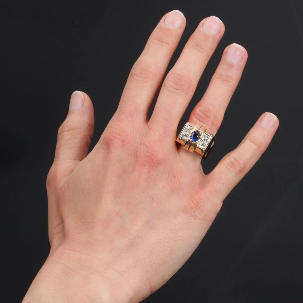Tank ring in rose gold, platinum, sapphire and diamonds - Image 2