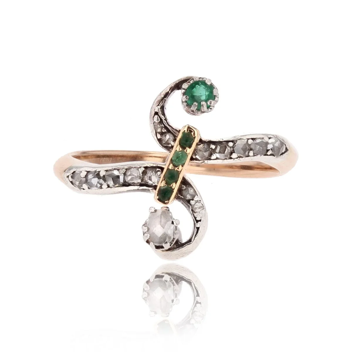 Toi & Moi ring in rose gold, emeralds and diamonds