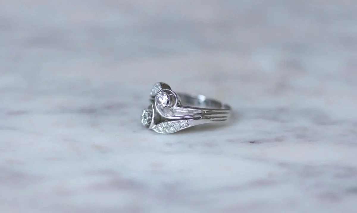 Toi et Moi ring in white gold, platinum and diamonds - Image 5