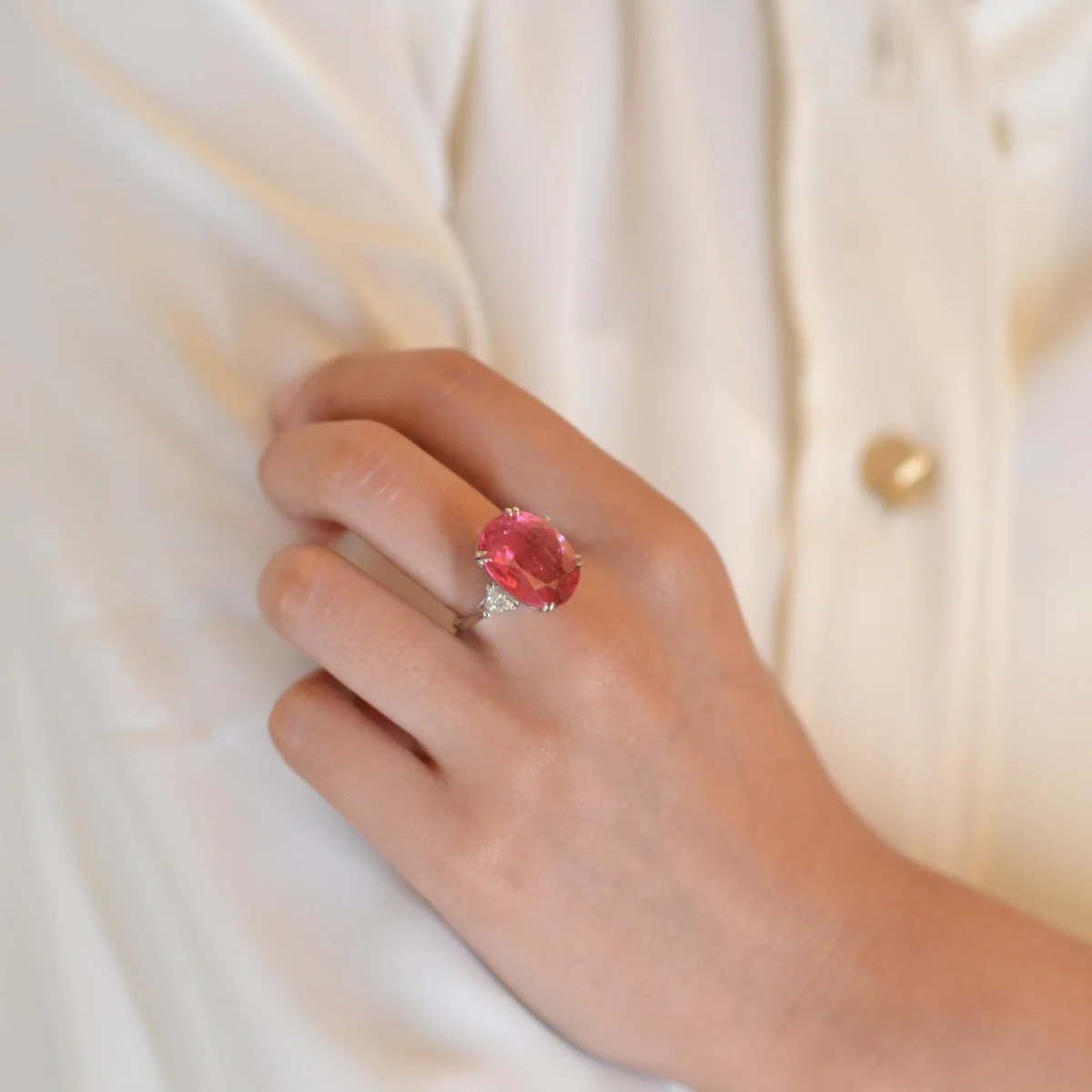 Ring Surroundings in paltinium, tourmaline and diamonds - Image 2