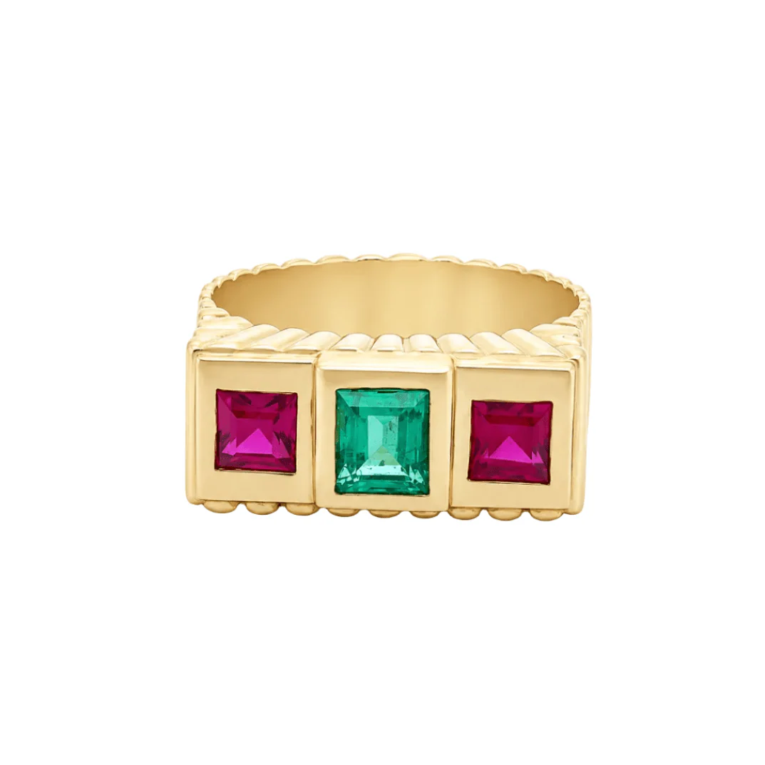 Ring Trilogy in yellow gold, emeralds and rubies