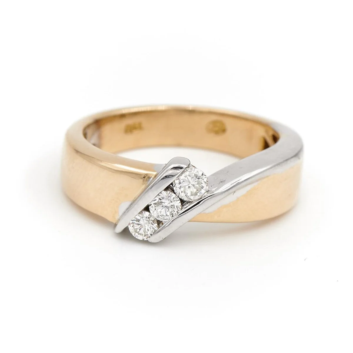 Triology Ring Yellow Gold Diamond
