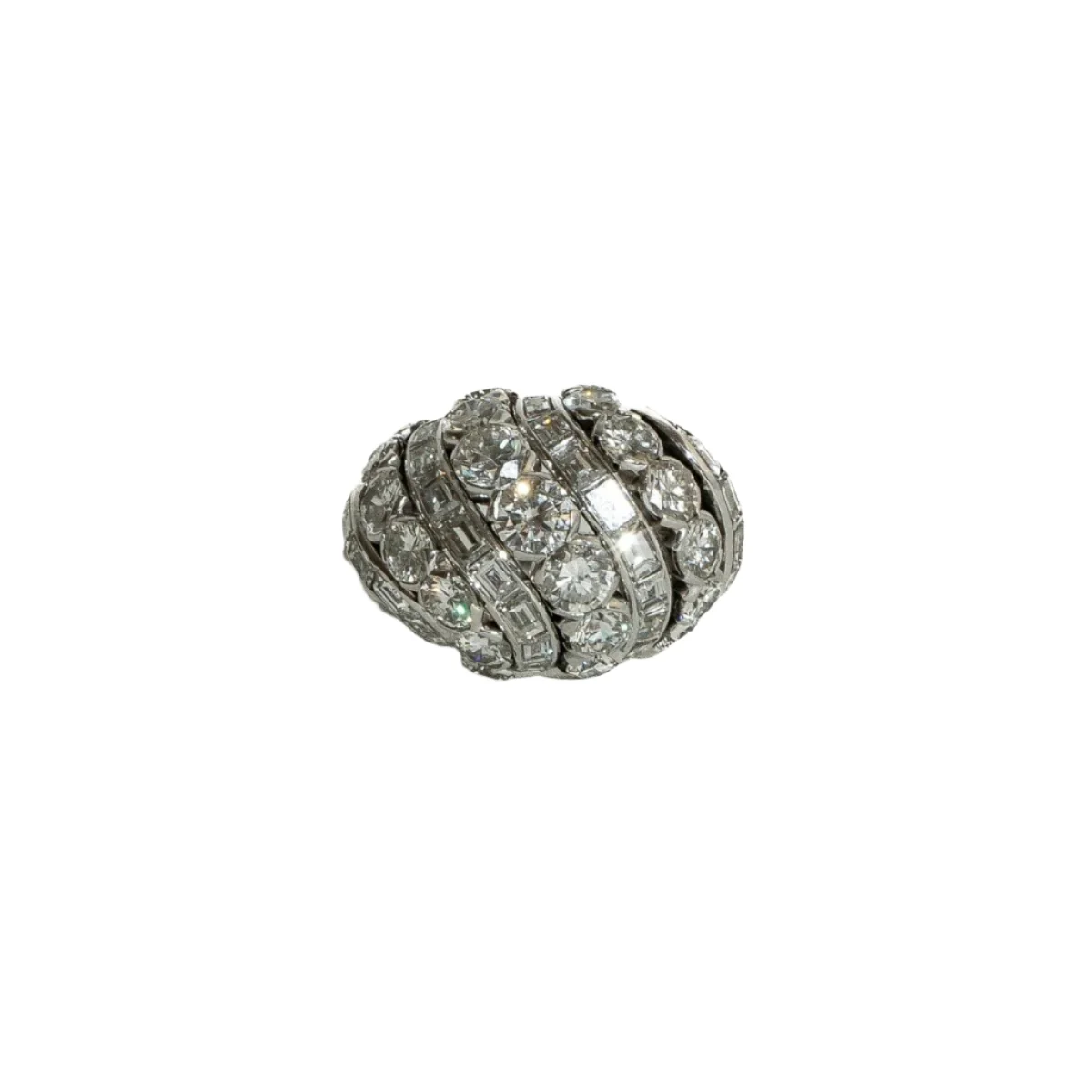 VAN CLEEF & ARPELS ring in platinum and diamonds