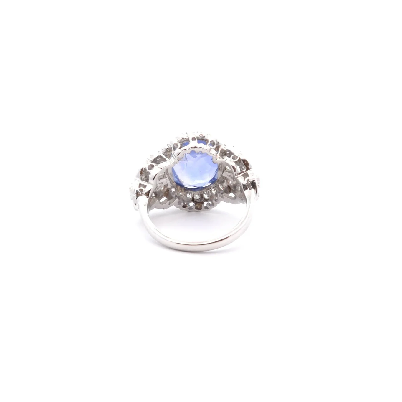 Ring at paltinium, sapphire and diamonds - Image 4