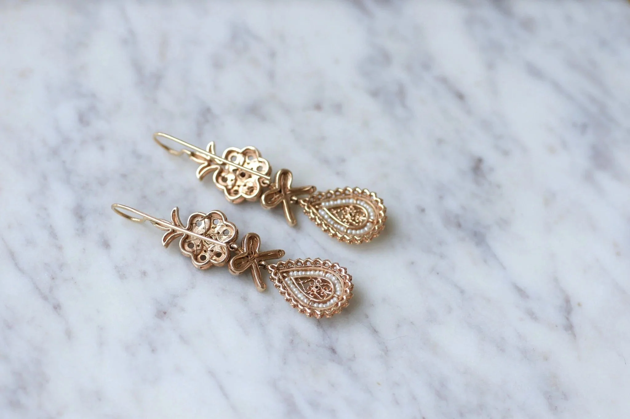 Drop earrings, pearls and rubies in pink gold - Image 9