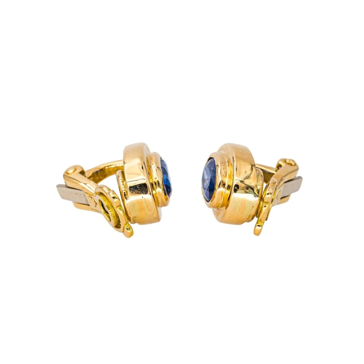 Clip-on earrings in yellow gold and sapphire - Image 6