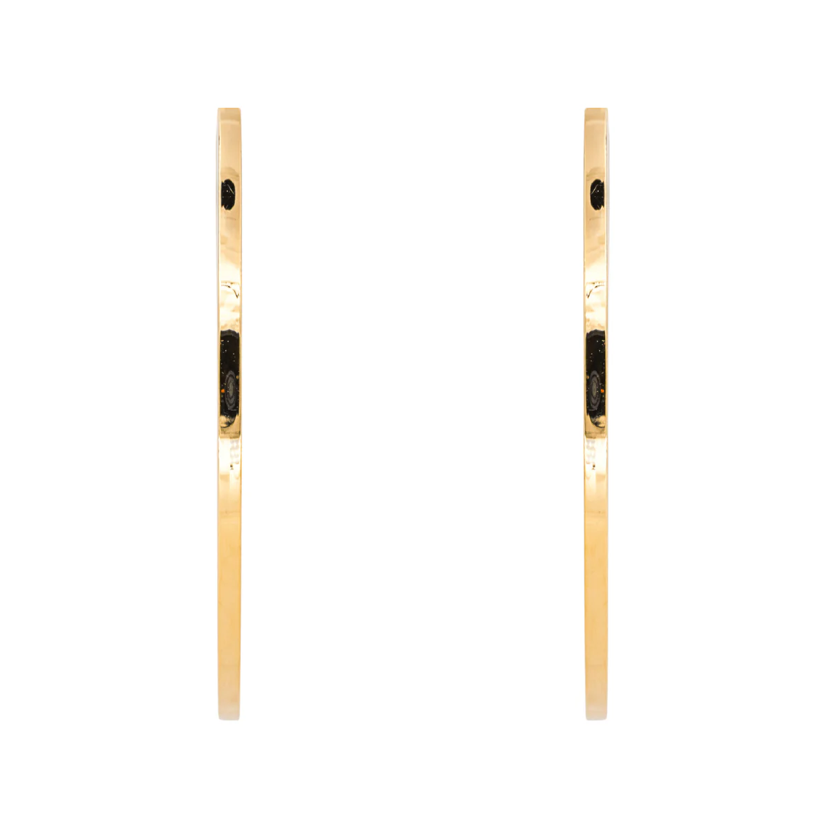 Hoop earrings in yellow gold