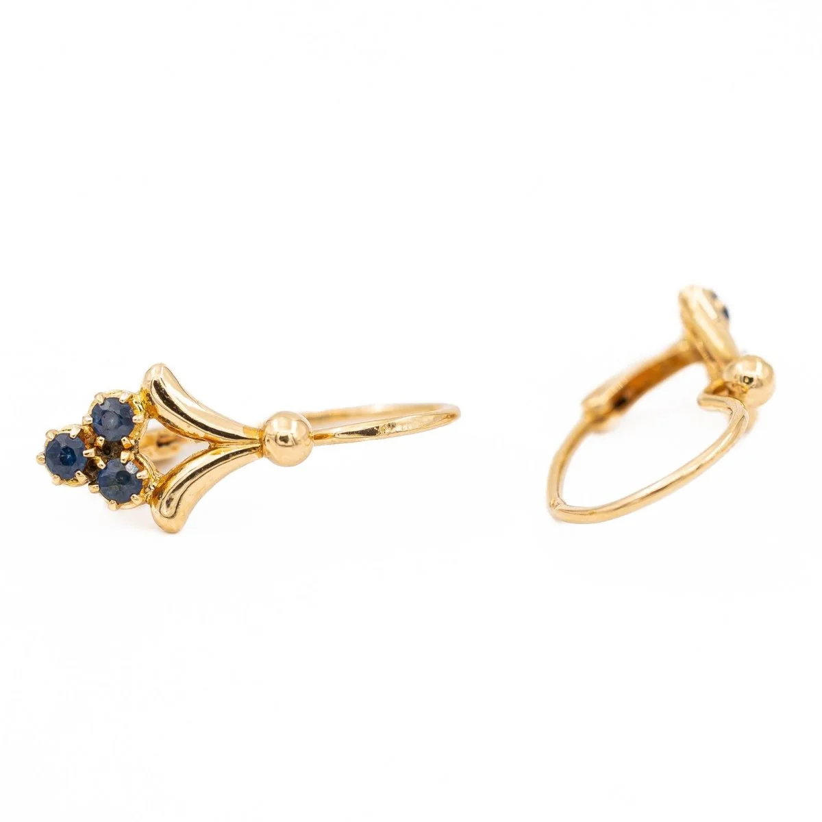 Yellow Gold Sleeper Earrings Sapphire - Image 4