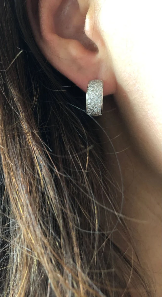 Half hoop earrings in white gold and diamond - Image 4