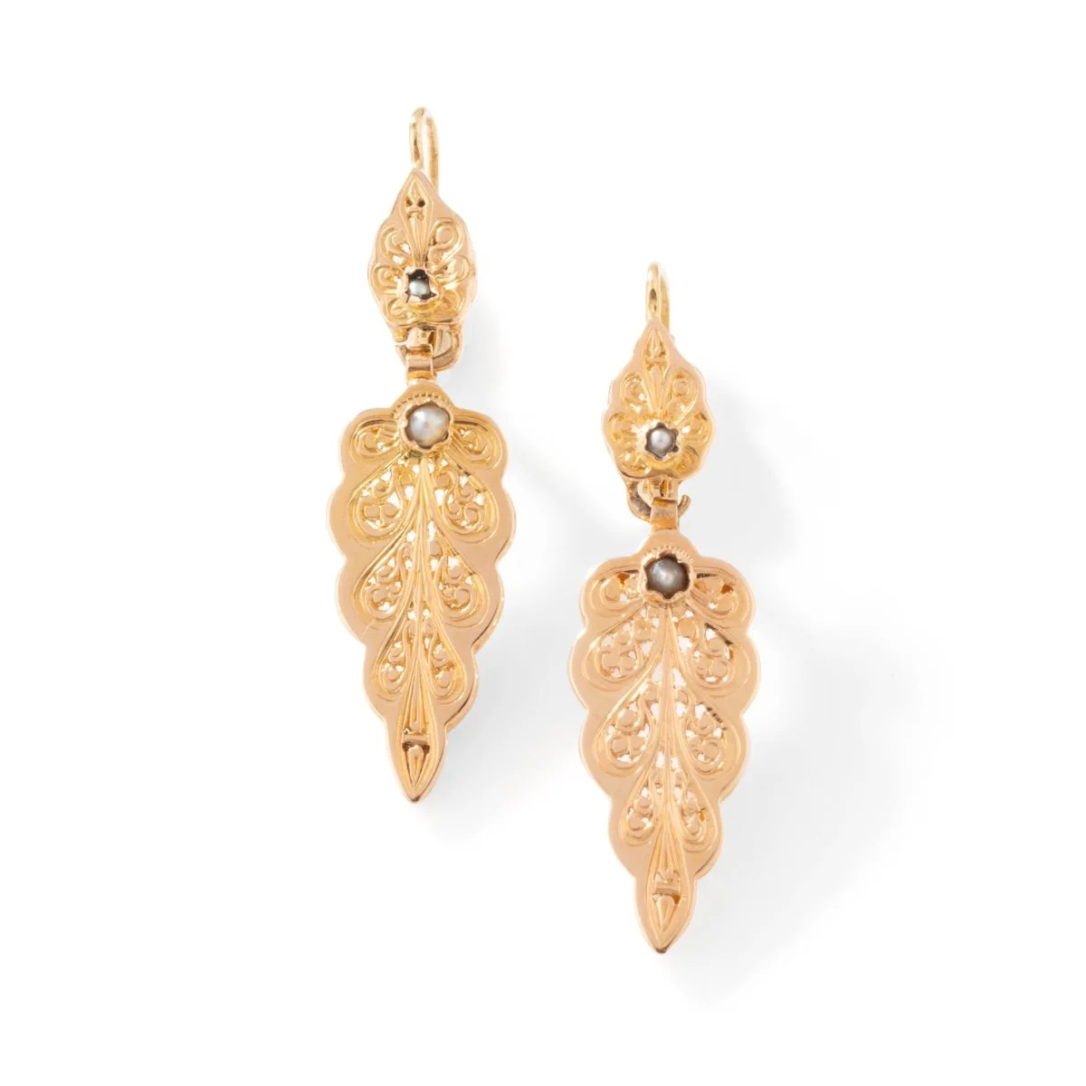 Ferns earrings in yellow gold and pearls