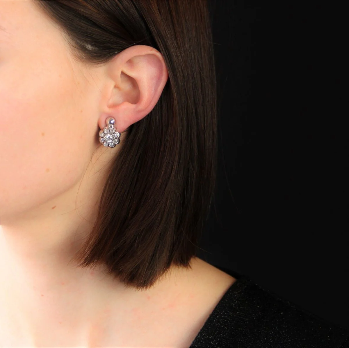 Earrings Clips in white gold and diamonds - Image 2
